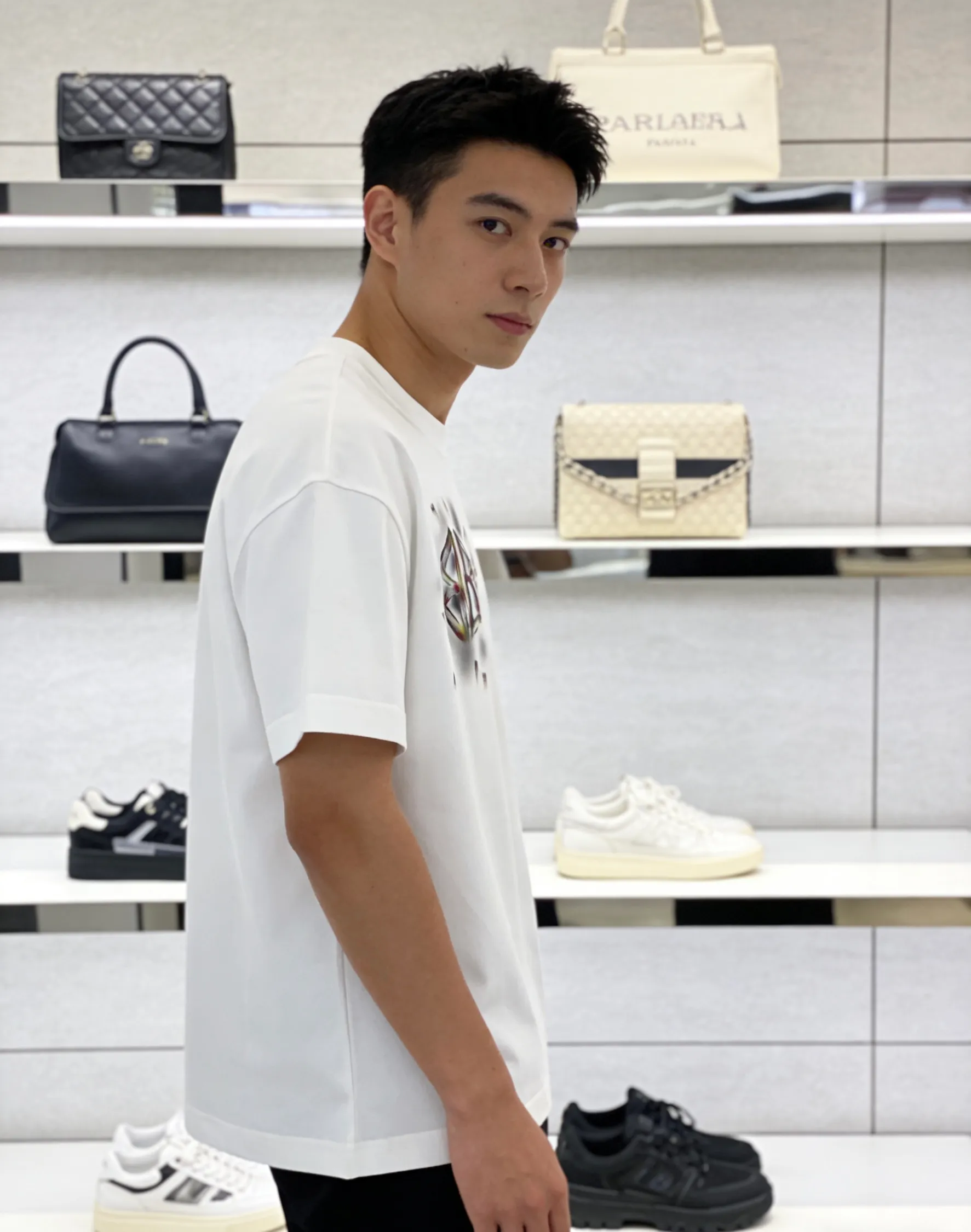2026 New Arrival New Arrival T Premium ！ logo Premium . . . . . ！ ：Black White Sizes：M 3XL